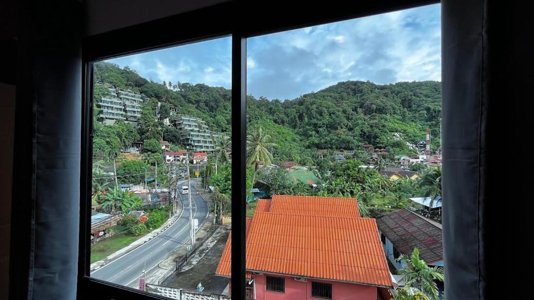 Coco Mountain View Guest House Hotel Kata Beach  Esterno foto