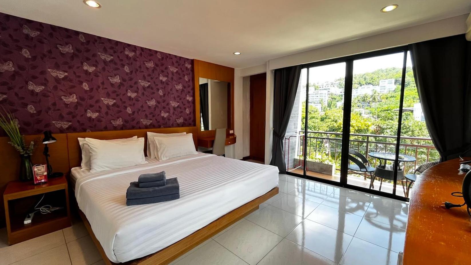 Coco Mountain View Guest House Hotel Kata Beach  Esterno foto