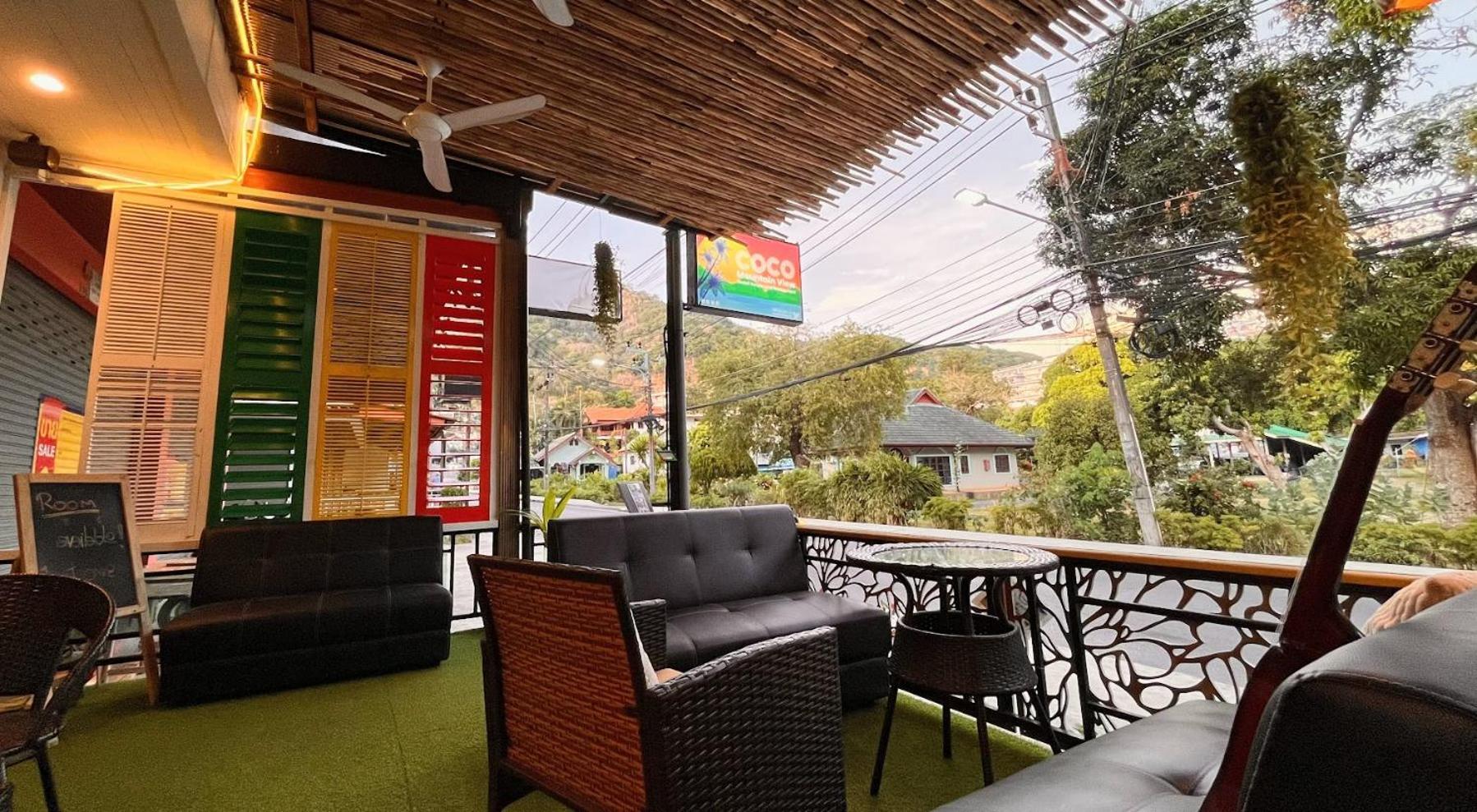 Coco Mountain View Guest House Hotel Kata Beach  Esterno foto
